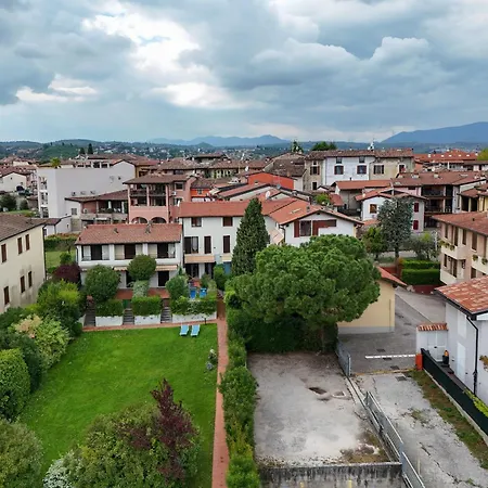 公寓 Menta By Garda Moniga del Garda